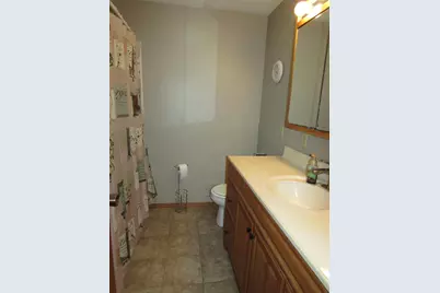 1404 Lucia Avenue, Fairmont, MN 56031 - Photo 11