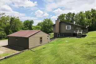 1396 Military Rd, Newport, MN 55055 - Photo 3