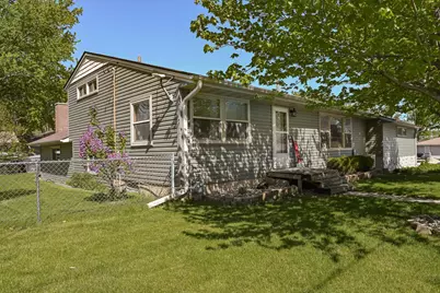 305 4th Avenue NW, Dodge Center, MN 55927 - Photo 3