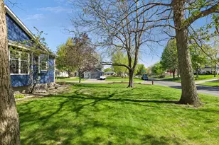 354 E Avenue Cir, Mahtomedi, MN 55115 - Photo 31