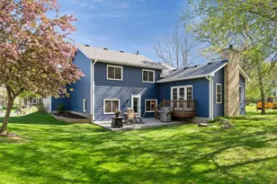 354 E Avenue Cir, Mahtomedi, MN 55115 - Photo 29
