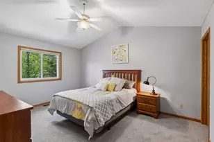 354 E Avenue Cir, Mahtomedi, MN 55115 - Photo 15