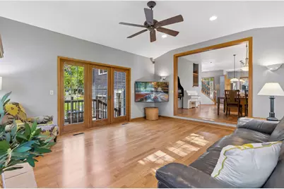 354 East Avenue Circle, Mahtomedi, MN 55115 - Photo 13