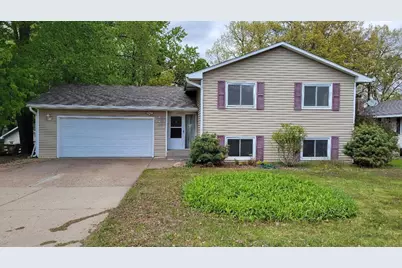 341 Hickory Street, Mahtomedi, MN 55115 - Photo 1