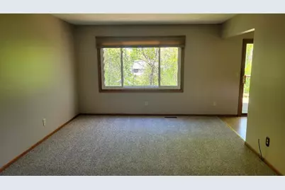 341 Hickory Street, Mahtomedi, MN 55115 - Photo 5