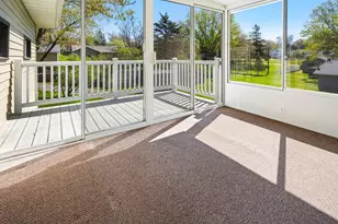 404 4th St N, Sauk Rapids, MN 56379 - Photo 9