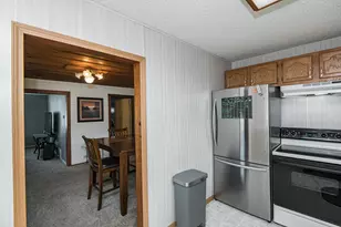 18 4th Ave NE, Dodge Center, MN 55927 - Photo 11