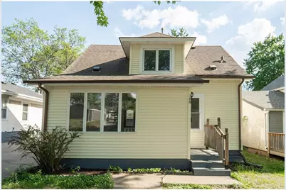 188 Wyoming Street E, Saint Paul, MN 55107 - Photo 1