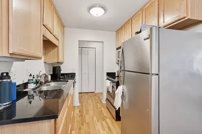 3150 Excelsior Boulevard #207, Minneapolis, MN 55416 - Photo 3