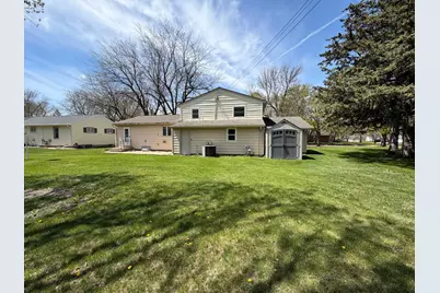 3029 Oak Avenue, Slayton, MN 56172 - Photo 5
