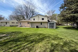 3029 Oak Ave, Slayton, MN 56172 - Photo 5