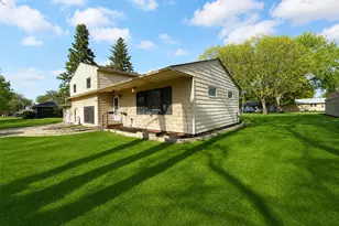 3029 Oak Ave, Slayton, MN 56172 - Photo 3
