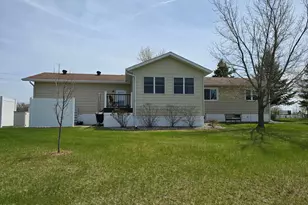 800 Willow Springs Rd, Detroit Lakes, MN 56501 - Photo 29