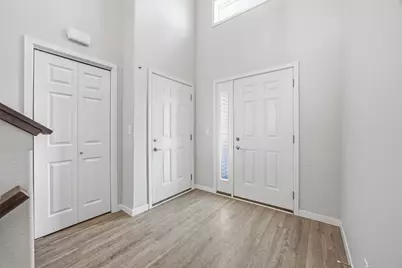 965 Ashley Drive W, West Fargo, ND 58078 - Photo 3
