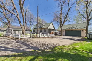27777 N Shore Dr, Starbuck, MN 56381 - Photo 1