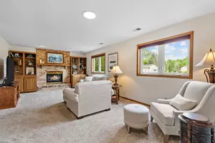 8461 Vagabond Ln N, Maple Grove, MN 55311 - Photo 13