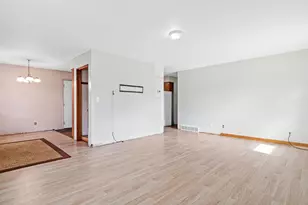 909 Jefferson St, Anoka, MN 55303 - Photo 5