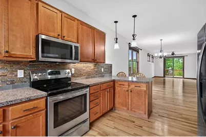 1589 Christie Place, Saint Paul, MN 55106 - Photo 15