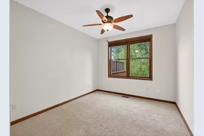 1589 Christie Place, Saint Paul, MN 55106 - Photo 17