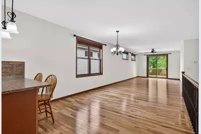 1589 Christie Place, Saint Paul, MN 55106 - Photo 11