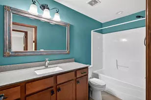 1589 Christie Pl, Saint Paul, MN 55106 - Photo 25