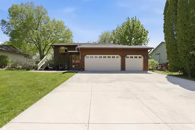 1564 Lamotte Circle, Centerville, MN 55038 - Photo 1