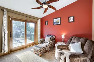 39119 Riverside Ct, North Branch, MN 55056 - Photo 5