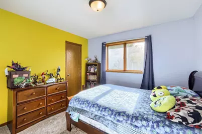 39119 Riverside Court, North Branch, MN 55056 - Photo 17