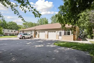 914 1/2 3rd Ave NE, Buffalo, MN 55313 - Photo 1