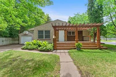 245 10th Avenue SW, Cambridge, MN 55008 - Photo 1