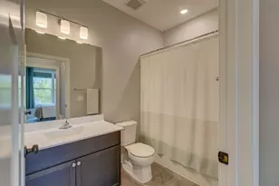 1580 Southpoint Dr, Hudson, WI 54016 - Photo 9