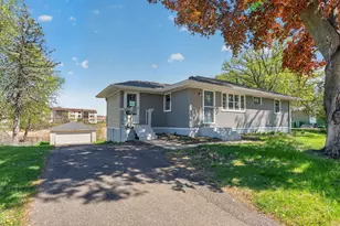 5932 Perry Ave N, Crystal, MN 55429 - Photo 3