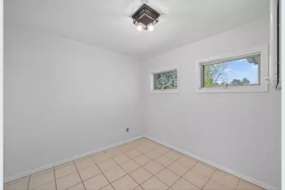 5932 Perry Avenue N, Crystal, MN 55429 - Photo 19
