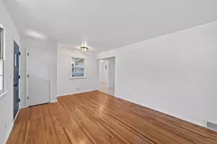 5932 Perry Ave N, Crystal, MN 55429 - Photo 11