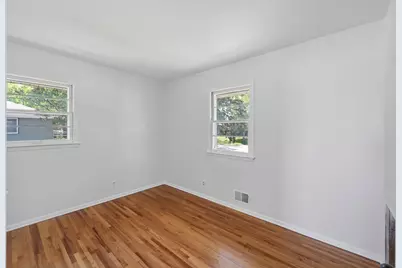 5932 Perry Avenue N, Crystal, MN 55429 - Photo 25