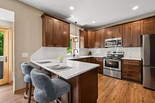 2478 Timber Ct E, Maplewood, MN 55119 - Photo 21