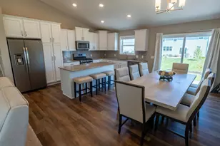 7929 182nd St W, Lakeville, MN 55044 - Photo 9