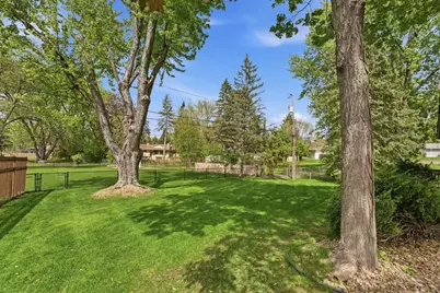 401 Felix Lane, West Saint Paul, MN 55118 - Photo 11
