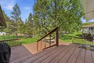 401 Felix Ln, West Saint Paul, MN 55118 - Photo 15