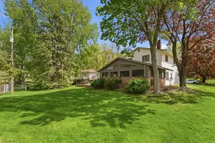 401 Felix Ln, West Saint Paul, MN 55118 - Photo 7
