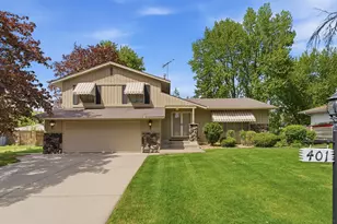 401 Felix Ln, West Saint Paul, MN 55118 - Photo 3