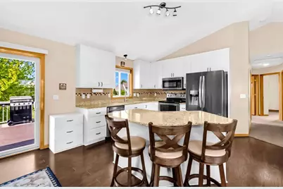 4065 Jasmine Court NE, Saint Michael, MN 55376 - Photo 13