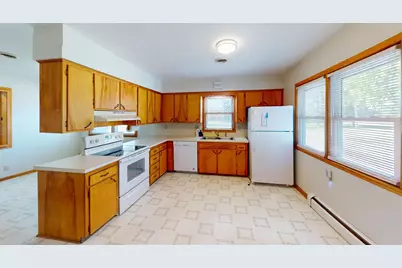 241 5th Street SE, Glenville, MN 56036 - Photo 5