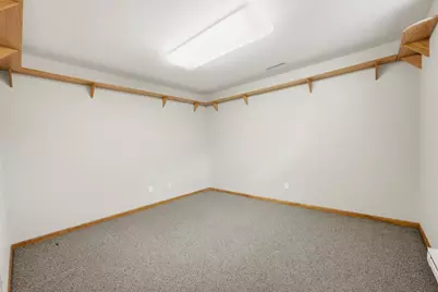 274 44th Avenue S, Moorhead, MN 56560 - Photo 25