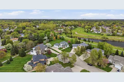 274 44th Avenue S, Moorhead, MN 56560 - Photo 33