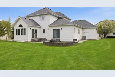 274 44th Avenue S, Moorhead, MN 56560 - Photo 3
