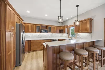 274 44th Avenue S, Moorhead, MN 56560 - Photo 9