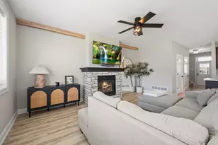 1520 Southpoint Dr, Hudson, WI 54016 - Photo 9