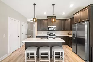 1520 Southpoint Dr, Hudson, WI 54016 - Photo 11
