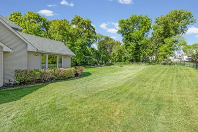 16319 Holbrook Avenue, Lakeville, MN 55044 - Photo 53